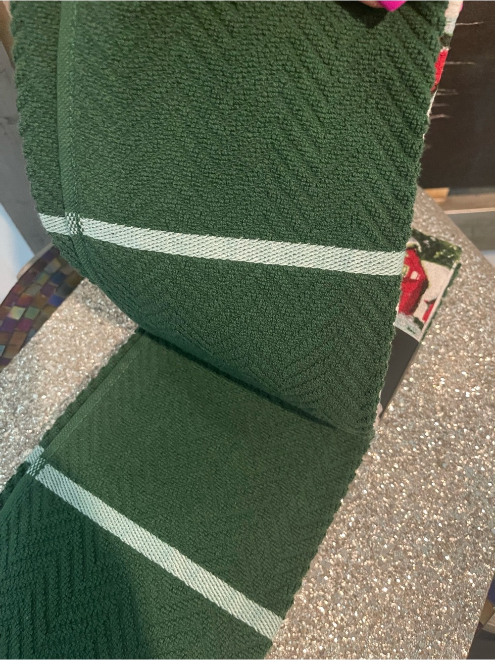 LAUREN Ralph Lauren Red & Green Winter Cottage Kitchen Towels - Set of 3 - Picture 4 of 6